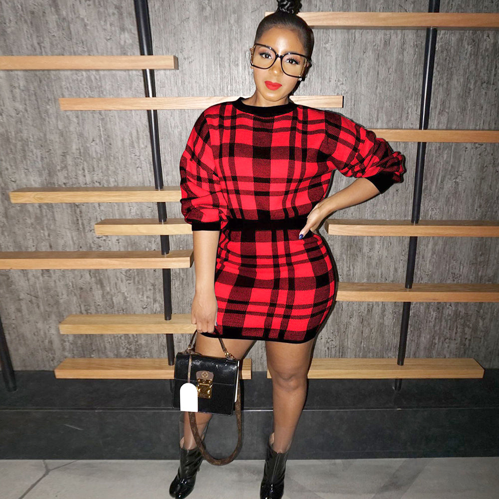 Short Sleeve Round Neck Plaid Thick Sweater Mini Skirt Suit